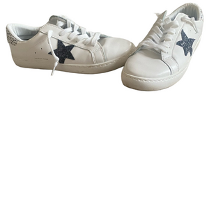 VH Carla White Sneakers with Black Star animal print back size 9 Vintage Havana